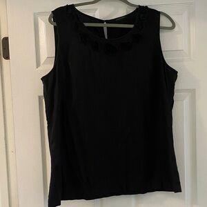Tommy Hilfiger Womens Petit Black Tank Top Floral Detail Front Scoop Neckline